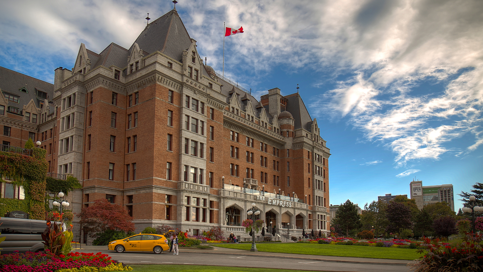 9 Tips to Reduce the Risk of Refusal of Your Canada Visitor Visa